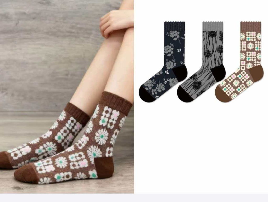 Autumn/Winter Breathable Light Luxury Socks Collection