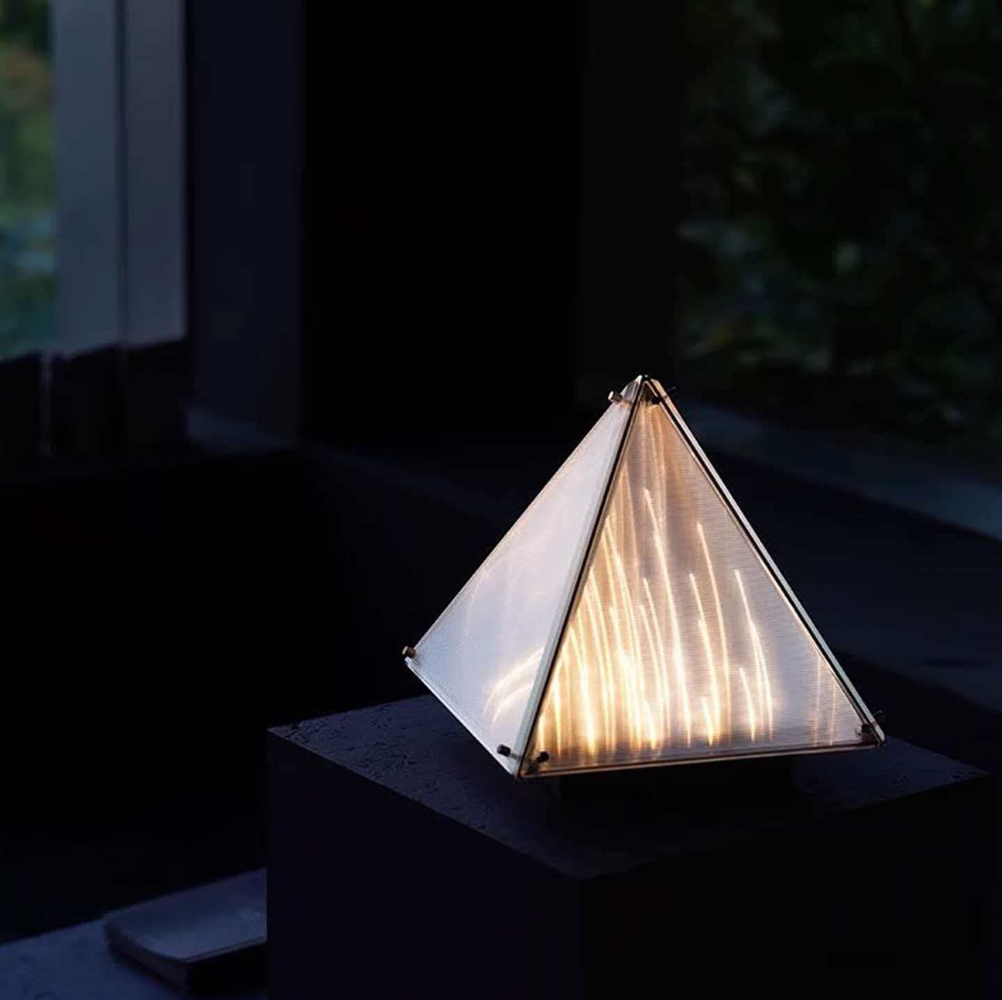 Glint Steel Lamp